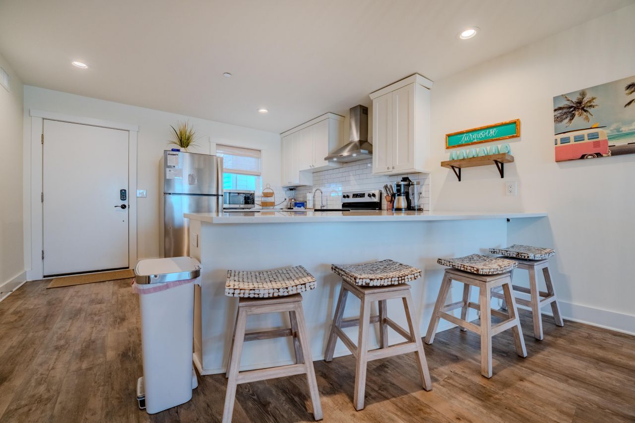 115 E Arctic Avenue Photo 12