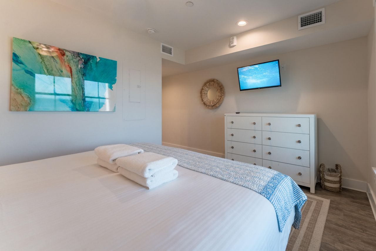 115 E Arctic Avenue Photo 23