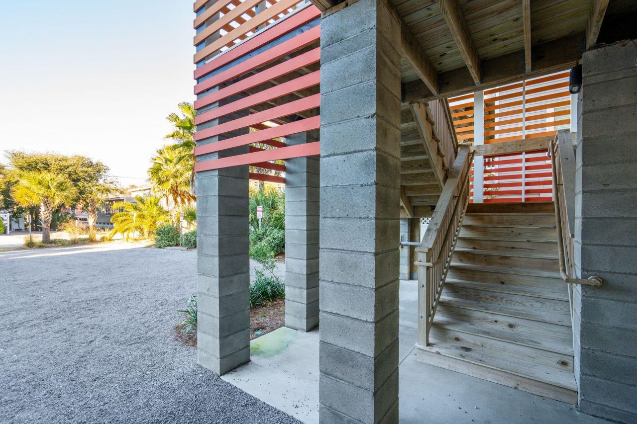 115 E Arctic Avenue Photo 37