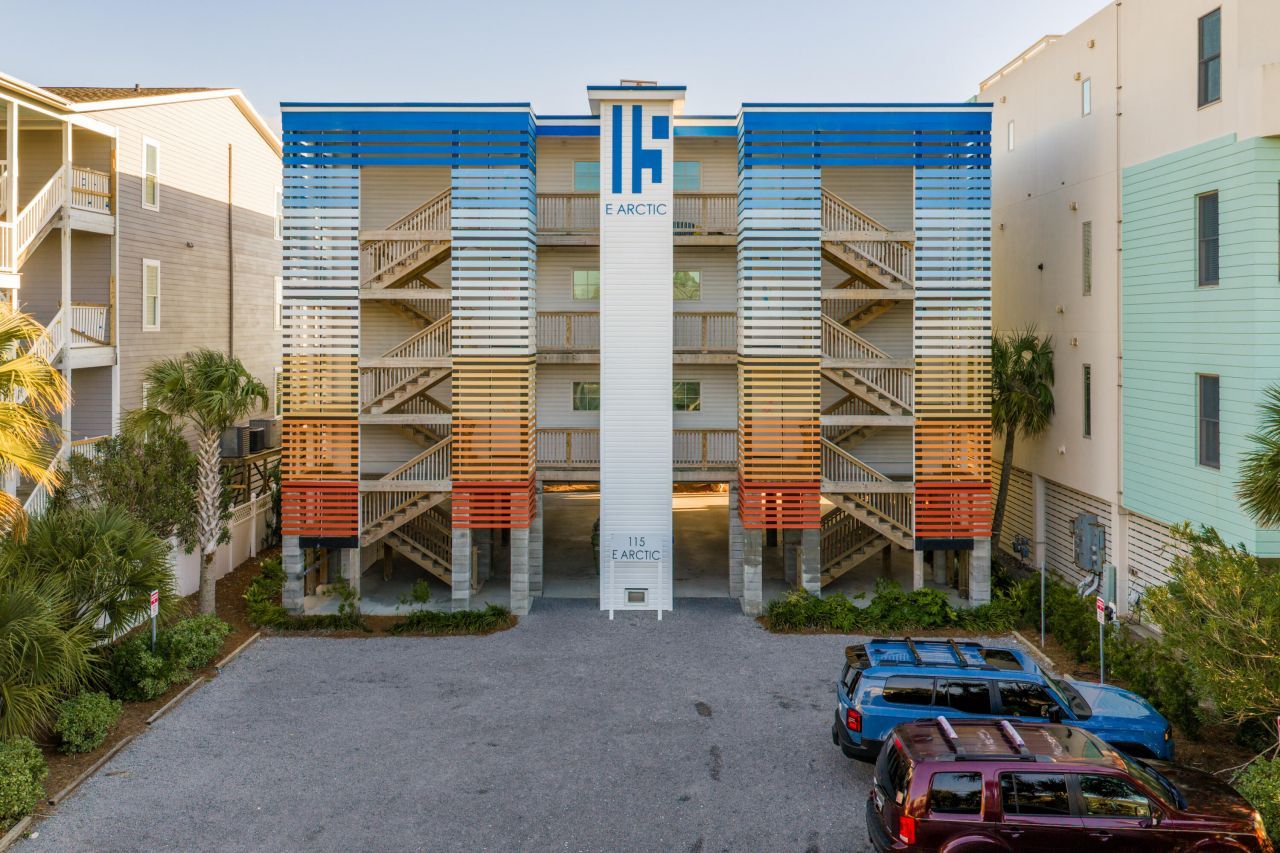 115 E Arctic Avenue Photo 40