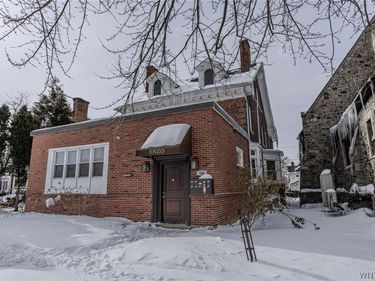 644 Park Place, Unit 1A, Niagara Falls, NY 14301