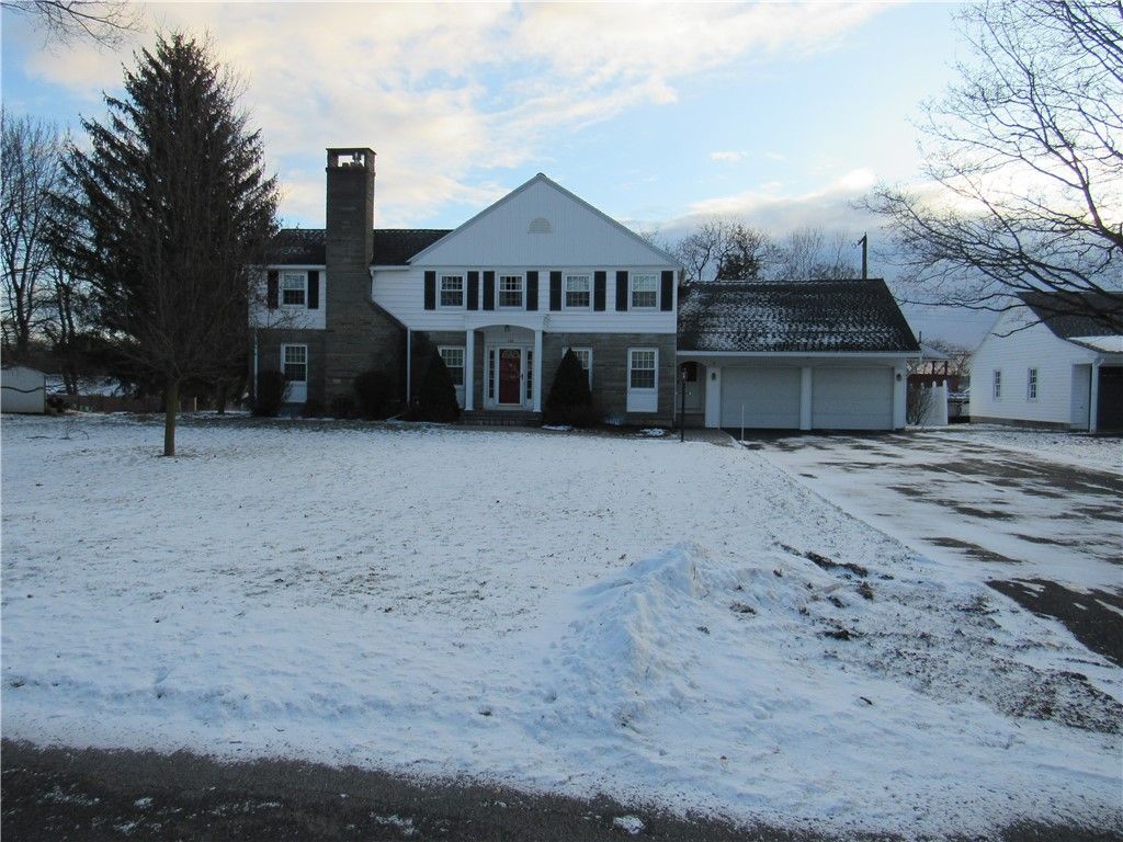 132 Highland Avenue, Newark, NY 14513 Main Photo