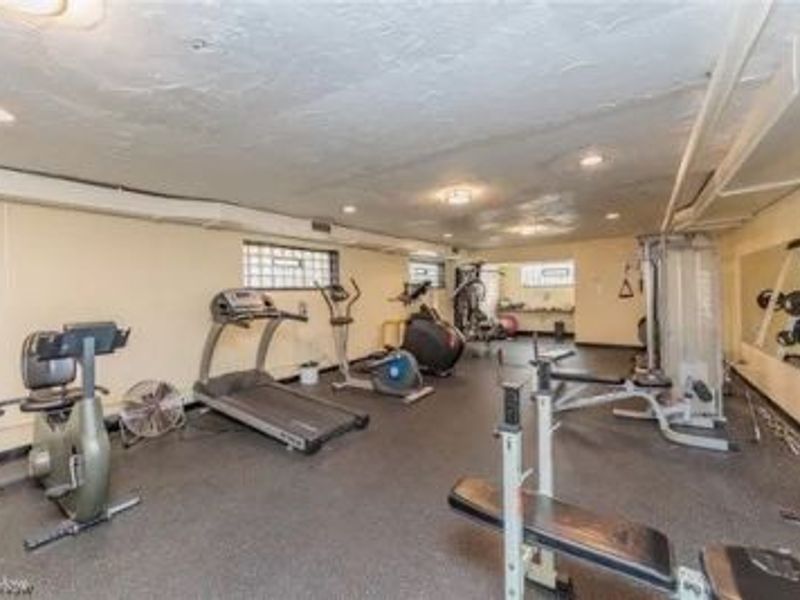 11850 Edgewater Drive, Unit 624, Lakewood, OH 44107 Photo 10
