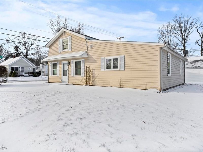 790 Kenilworth Avenue, Sheffield Village, OH 44054 Photo 1