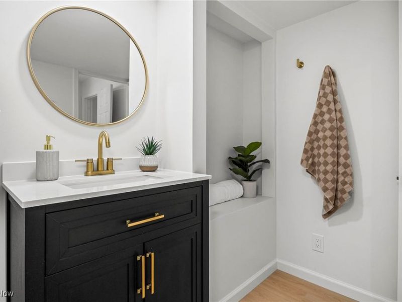 790 Kenilworth Avenue, Sheffield Village, OH 44054 Photo 16