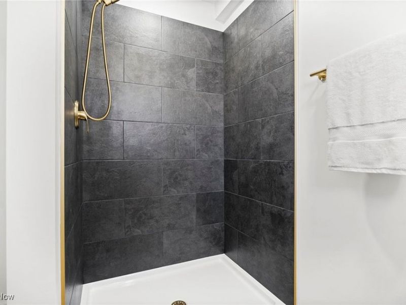 790 Kenilworth Avenue, Sheffield Village, OH 44054 Photo 21