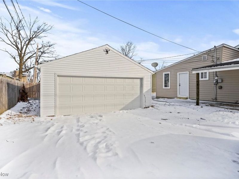 790 Kenilworth Avenue, Sheffield Village, OH 44054 Photo 30