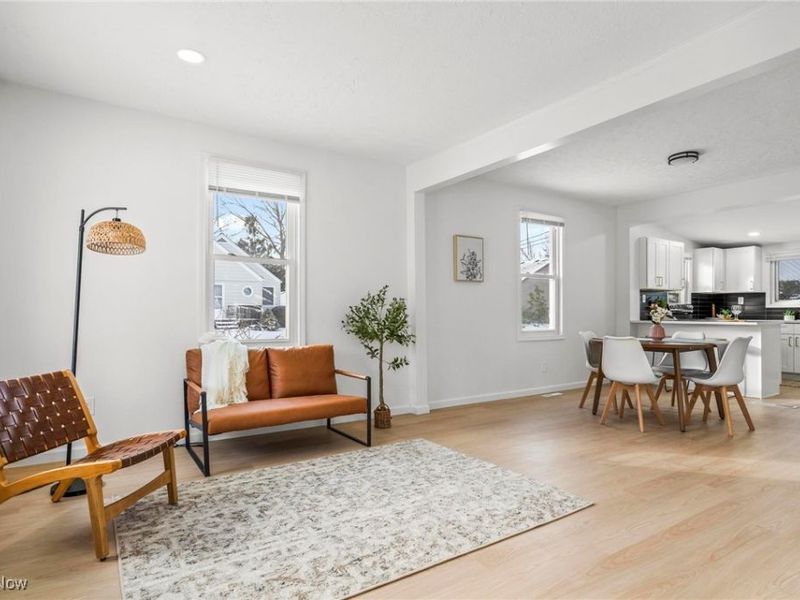 790 Kenilworth Avenue, Sheffield Village, OH 44054 Photo 8