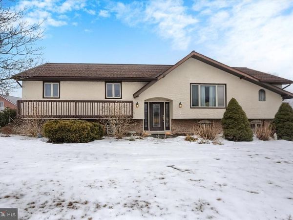 119 RED FOX LANE, HARRISBURG, PA 17112