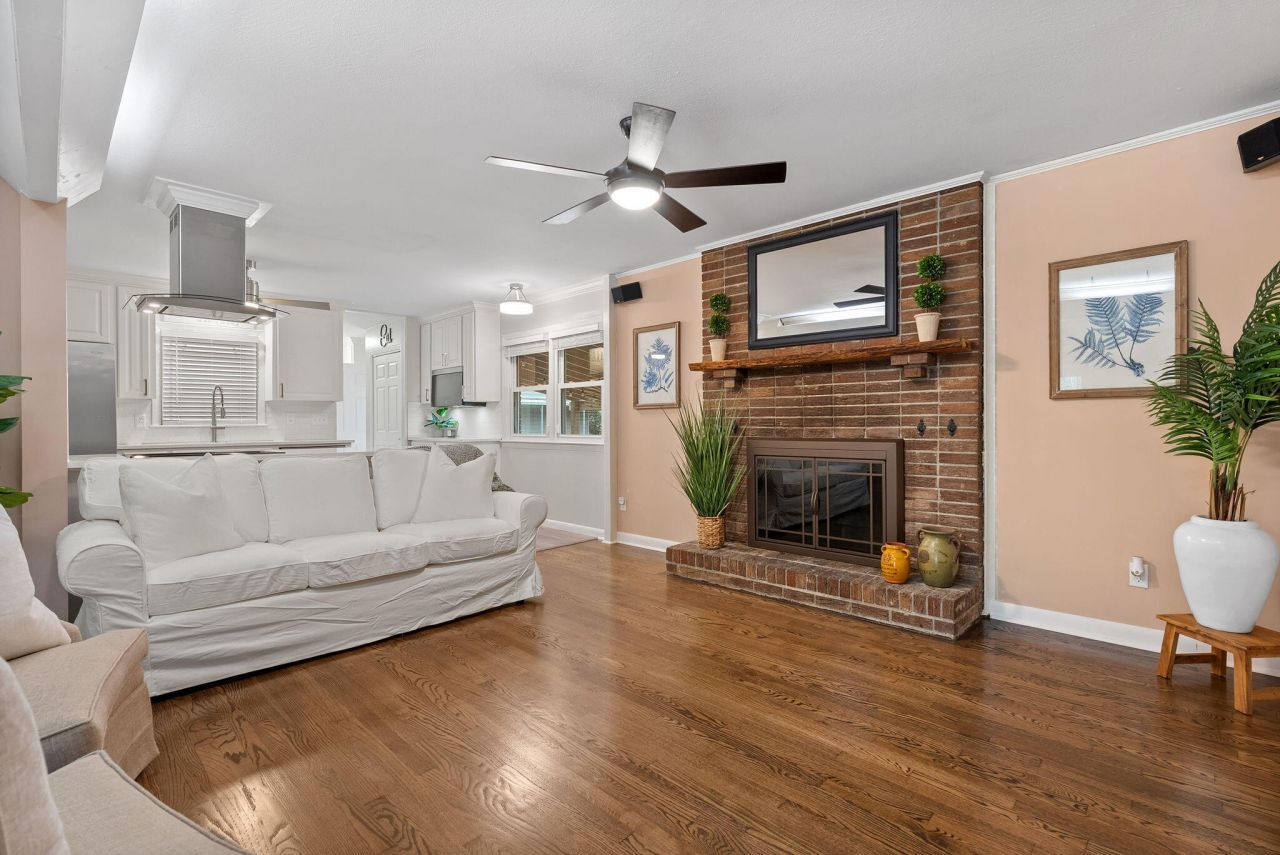 102 Edisto Drive Photo 6