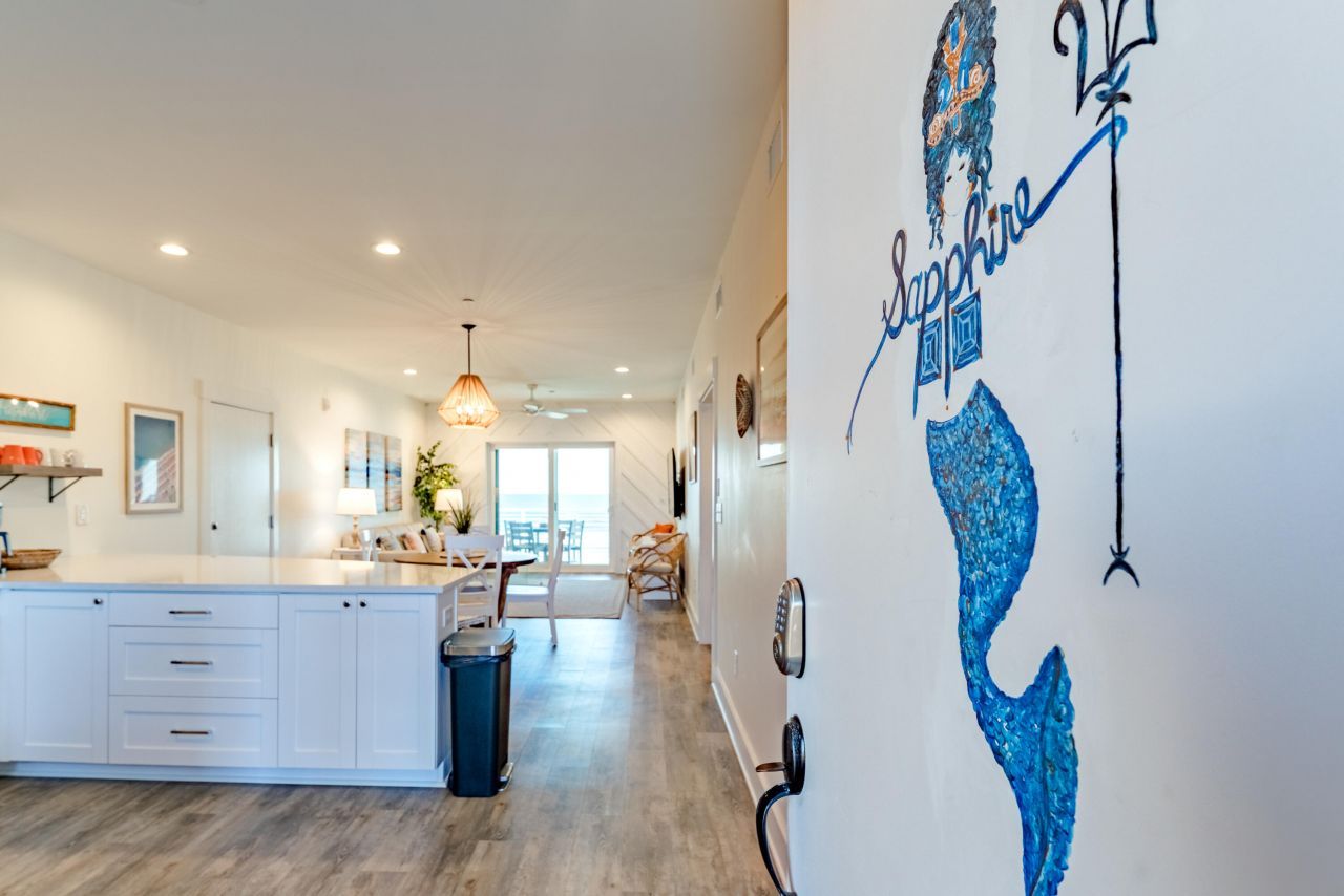 115 E Arctic Avenue Photo 5