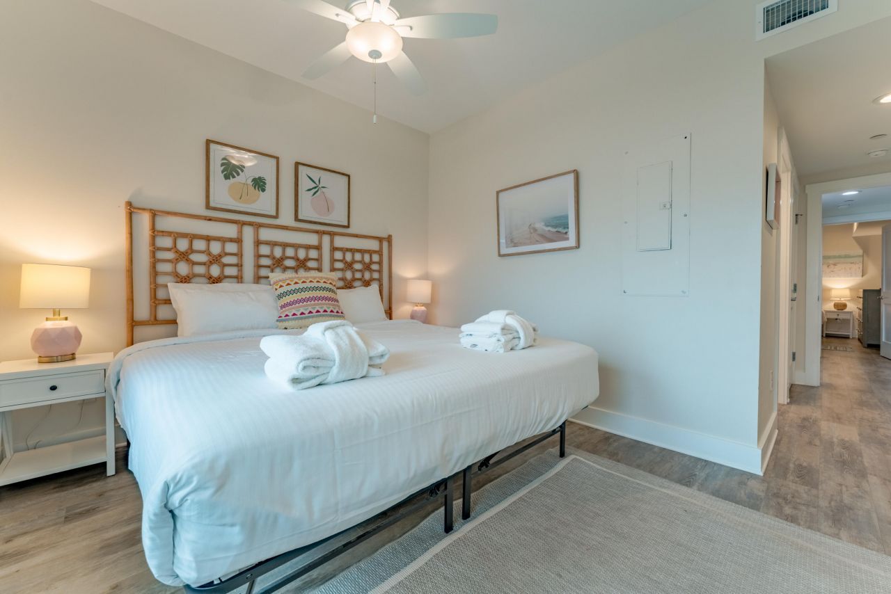 115 E Arctic Avenue Photo 16