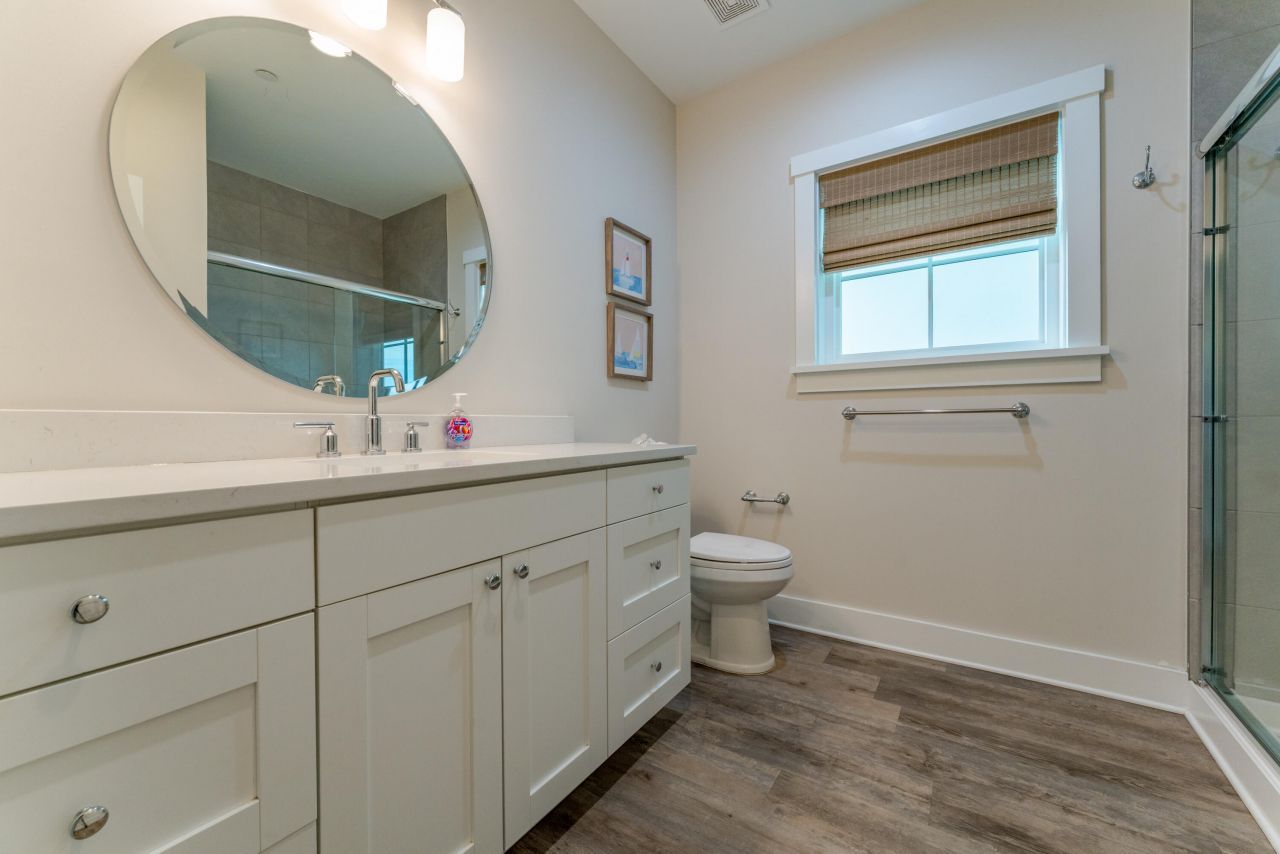 115 E Arctic Avenue Photo 17