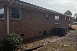 4625 Graham St. photo 4