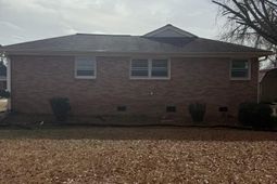 4625 Graham St. photo 4