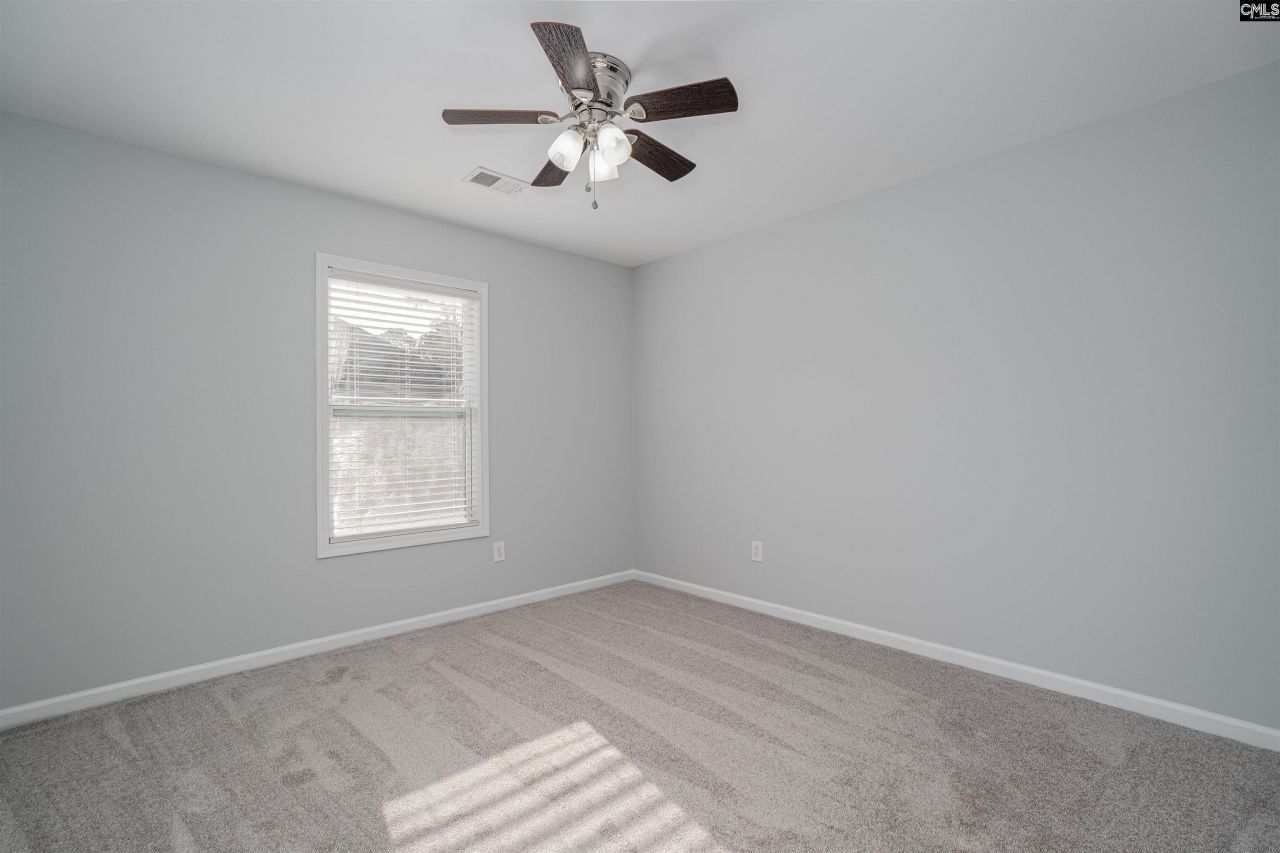 409 Maypop Lane  Photo 32