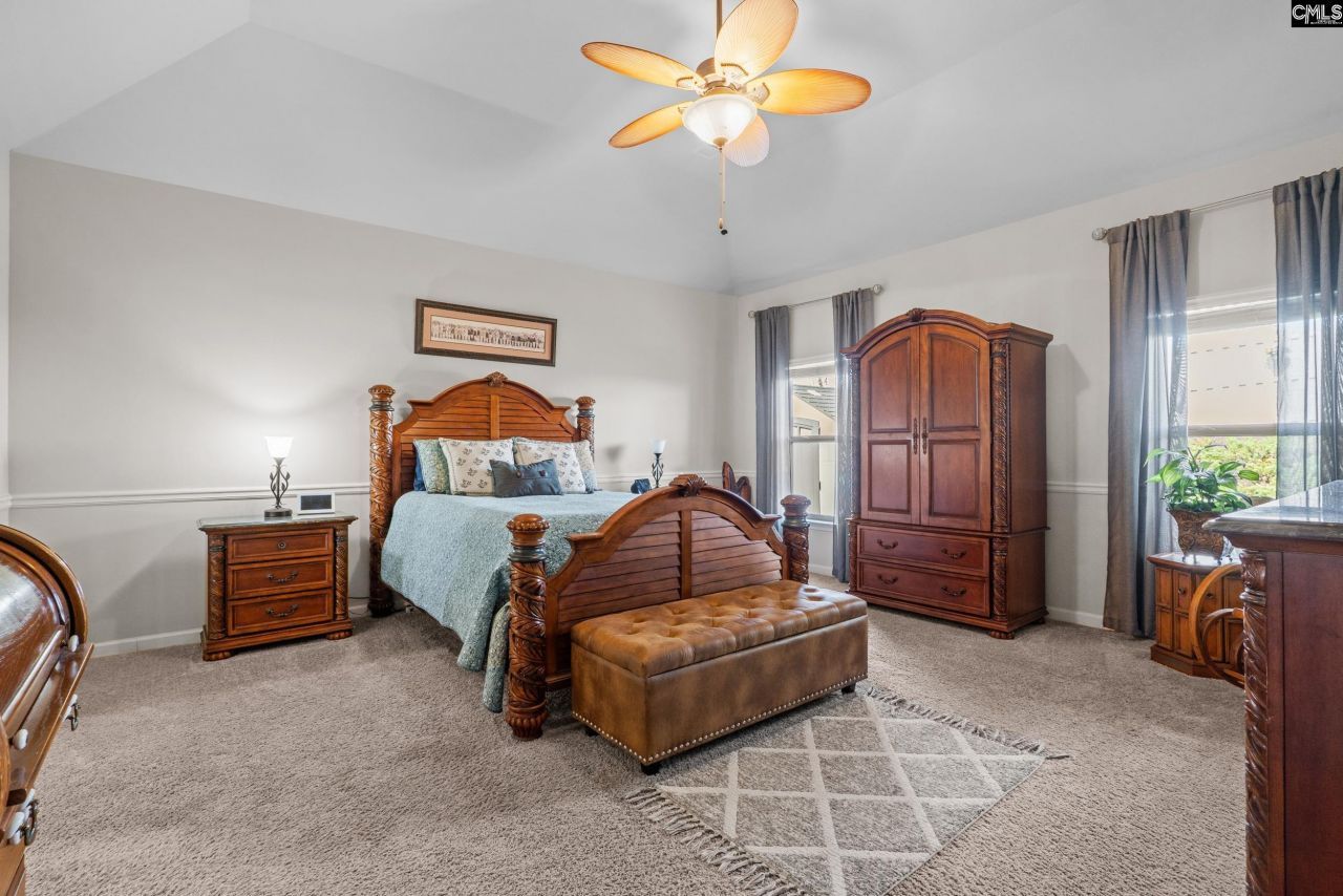 317 Grey Oaks Court  Photo 17