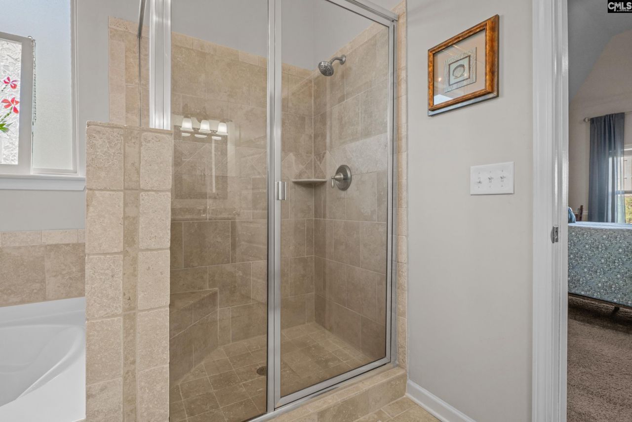 317 Grey Oaks Court  Photo 21