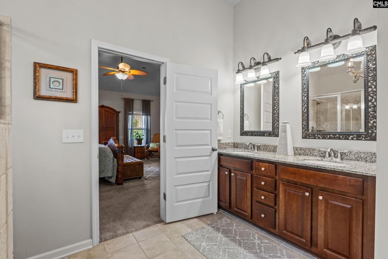 317 Grey Oaks Court  Photo 23