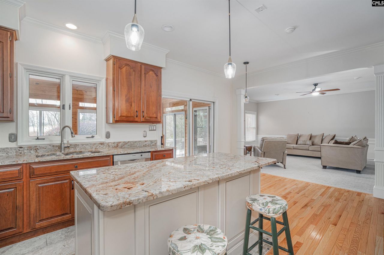 573 Wateroak Trail Photo 14