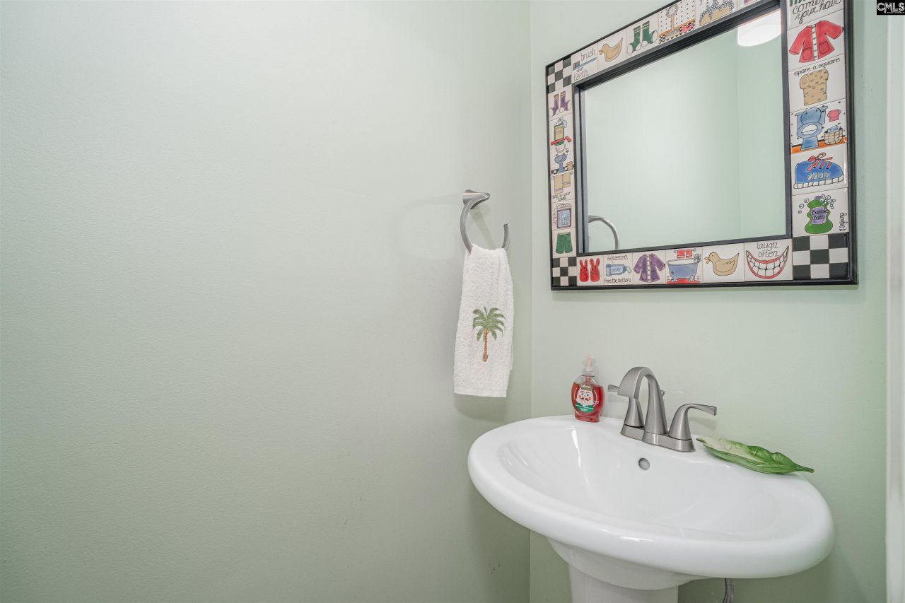 573 Wateroak Trail Photo 19