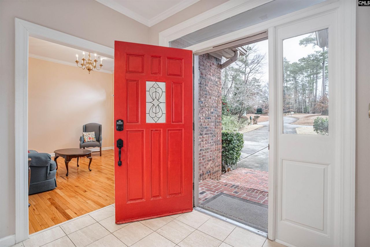 573 Wateroak Trail Photo 5