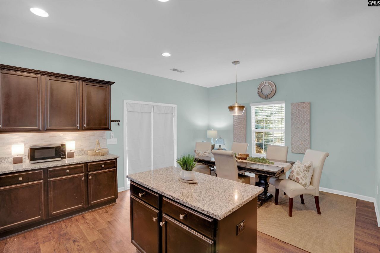 818 Sunseeker Drive Photo 11