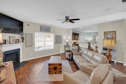 818 Sunseeker Drive photo 4