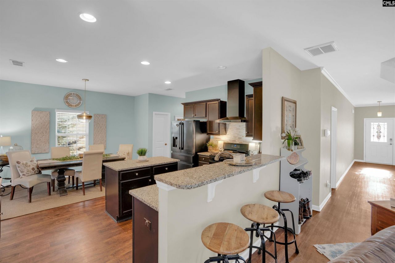 818 Sunseeker Drive Photo 7