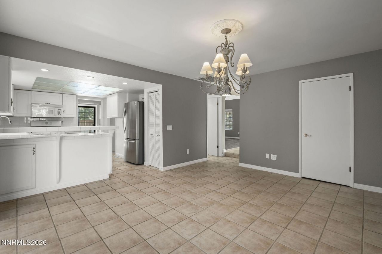 6429 Meadow Valley Lane, Reno, NV 89519 Photo