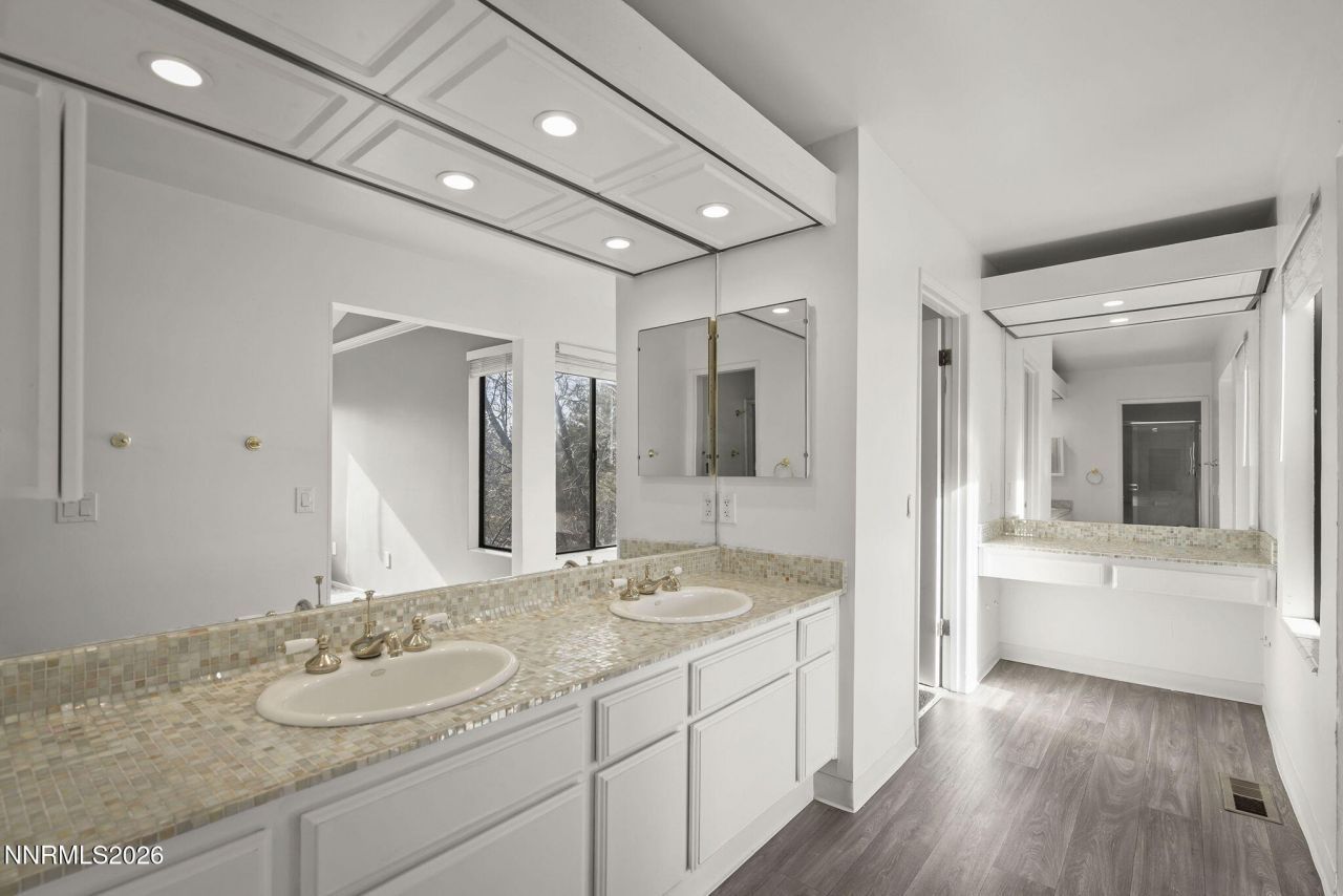 6429 Meadow Valley Lane, Reno, NV 89519 Photo