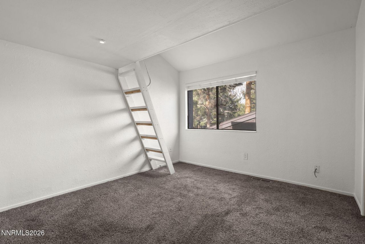 6429 Meadow Valley Lane, Reno, NV 89519 Photo