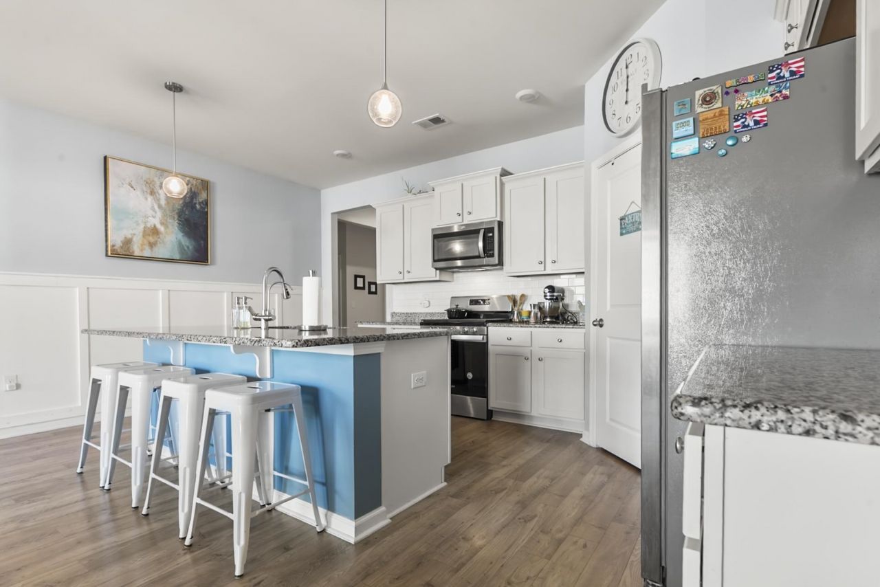 1031 Laurens Mill Dr. Photo 13