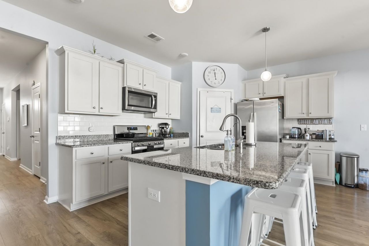 1031 Laurens Mill Dr. Photo 15