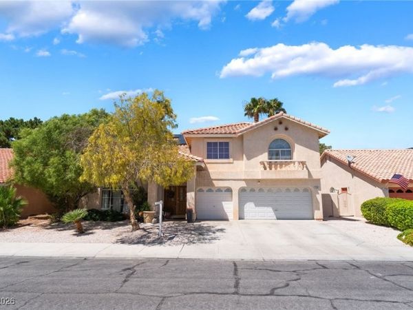 7504 Heather Knoll Circle , Las Vegas, NV 89129