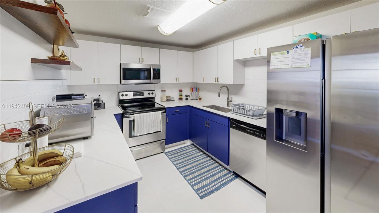 10210 SW 154th Pl, Unit 111-8, Miami, FL 33196 Photo