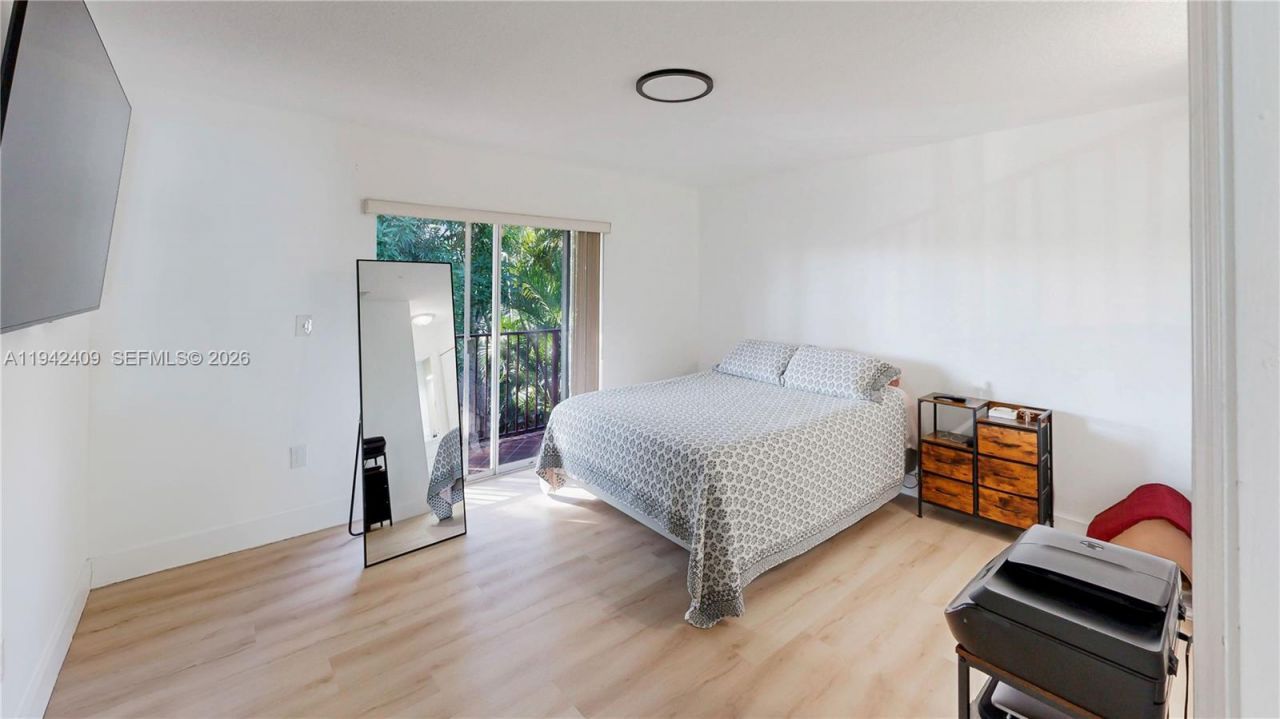 10210 SW 154th Pl, Unit 111-8, Miami, FL 33196 Photo