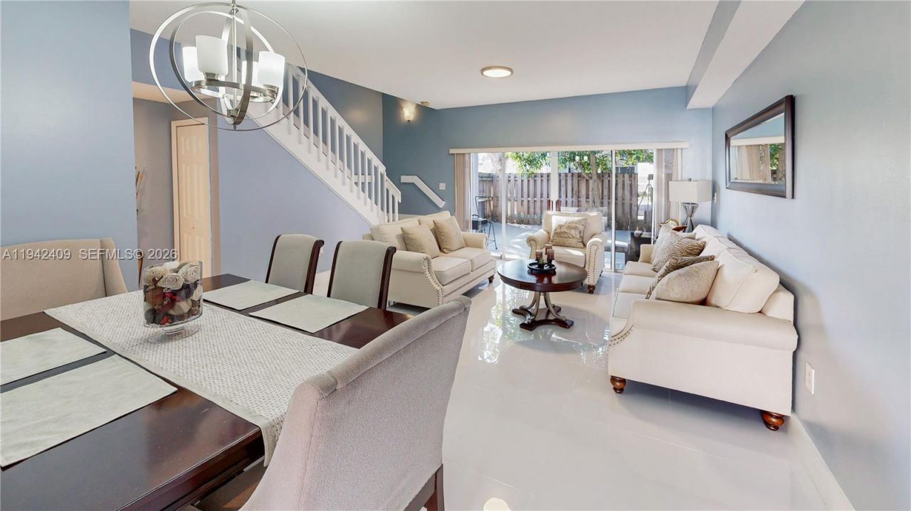 10210 SW 154th Pl, Unit 111-8, Miami, FL 33196 Photo