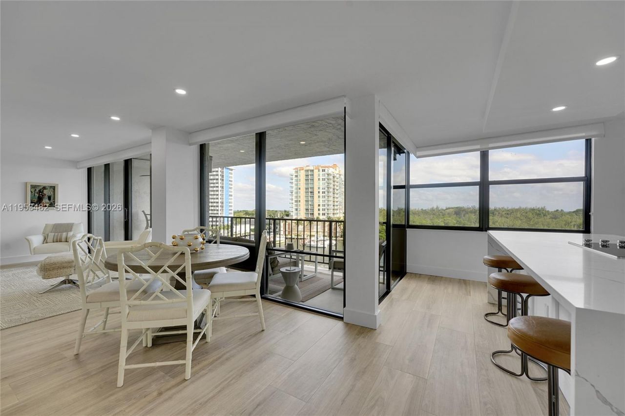 936 Intracoastal Dr, Unit 7G, Fort Lauderdale, FL 33304 Photo