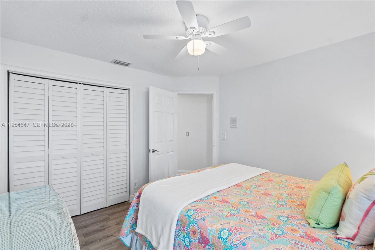 1024 NW 184th Way, Pembroke Pines, FL 33029 Photo