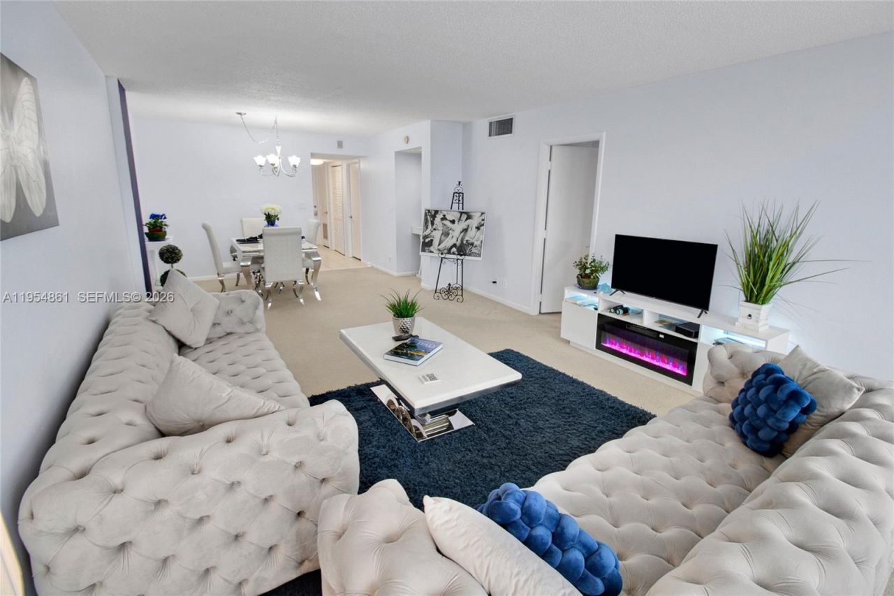 555 NW 4th Ave, Unit 4150, Boca Raton, FL 33432 Photo