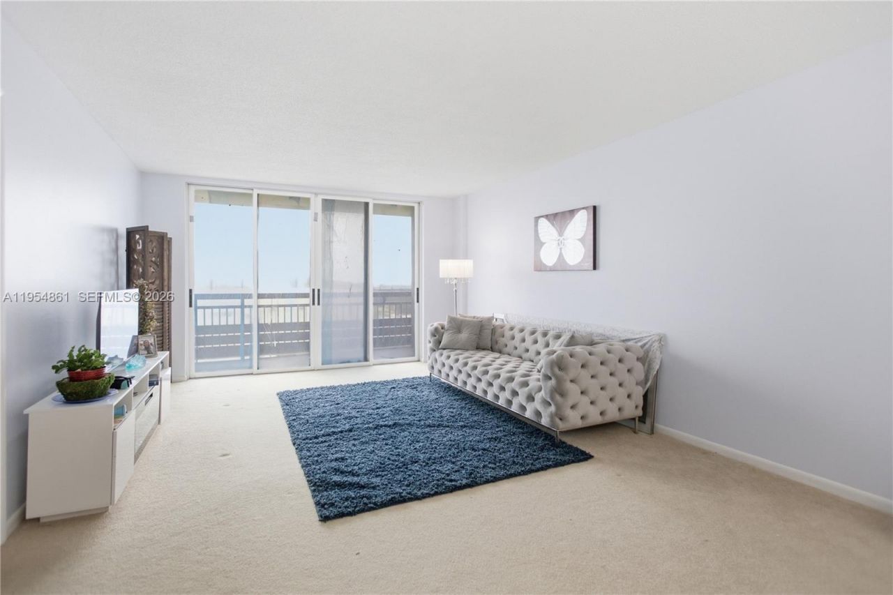 555 NW 4th Ave, Unit 4150, Boca Raton, FL 33432 Photo