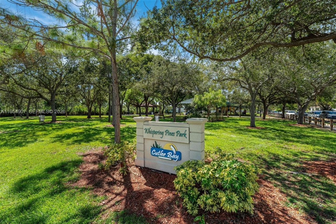 8761 Ridgeland Dr, Cutler Bay, FL 33157 Photo