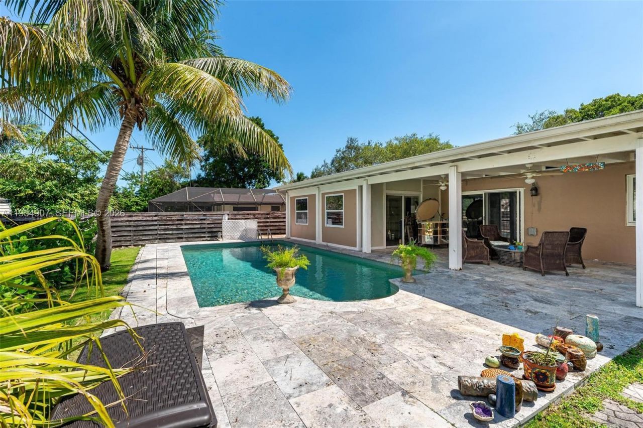 8761 Ridgeland Dr, Cutler Bay, FL 33157 Photo