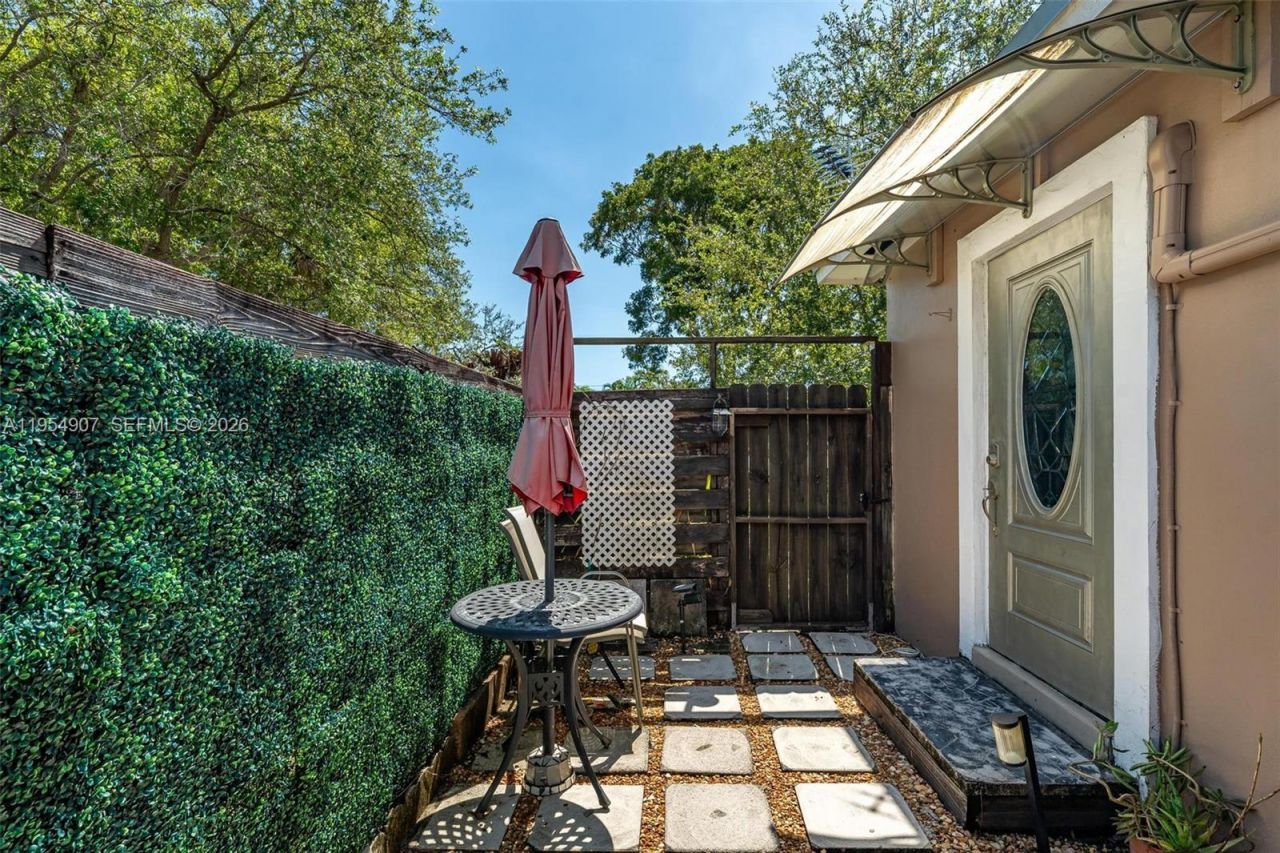 8761 Ridgeland Dr, Cutler Bay, FL 33157 Photo