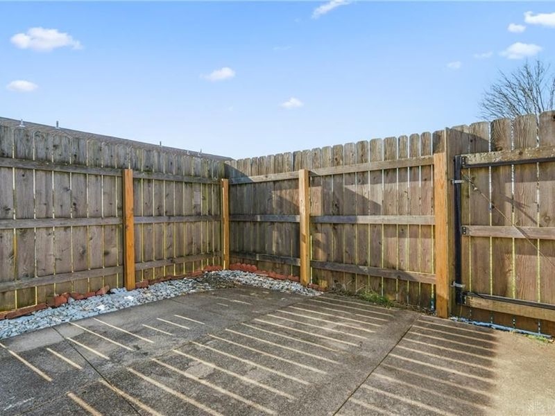 6484 Quintessa Court, Dayton, OH 45449 Photo 12