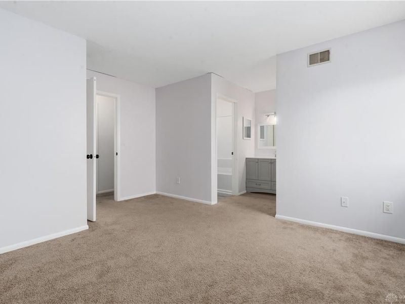 6484 Quintessa Court, Dayton, OH 45449 Photo 26