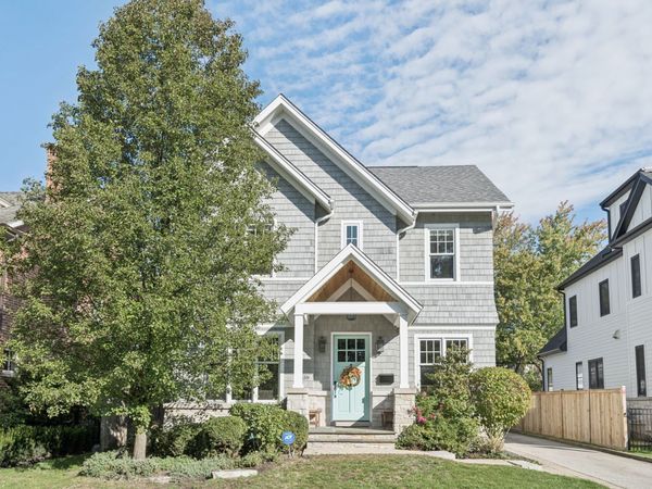 1159 Chatfield Road, Winnetka, IL 60093