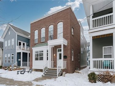 4506 Clinton Avenue, Cleveland, OH 44102