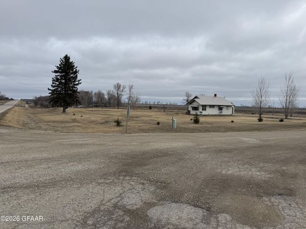 15505 CO RD 9, Drayton, ND 58225